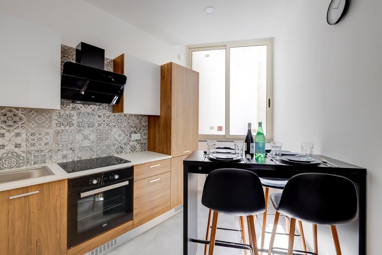 Perfect Location, Modern 2Br Apartment Слима Екстериор снимка
